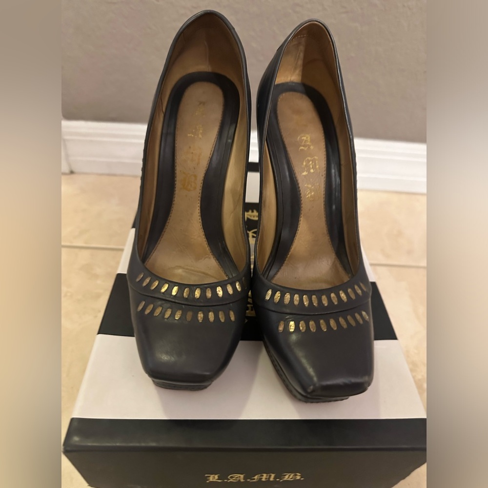 L.A.M.B shoes , gray color size 5.5